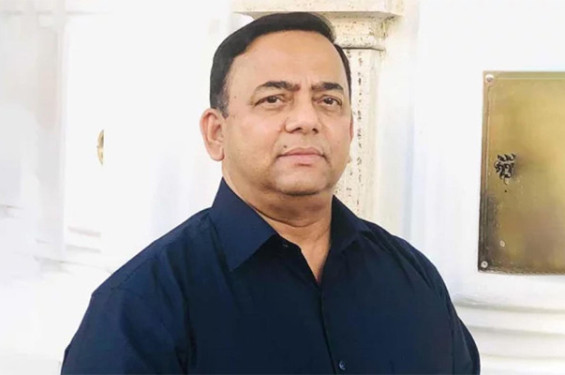 সাবেক আইজিপি বেনজীর আহমেদ দুবাইয়ে গ্রেপ্তার