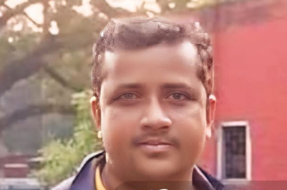 ঈশ্বরদীতে রেল শ্রমিক লীগ নেতাকে ধরে পুলিশে দিলেন বিএনপি নেতারা
