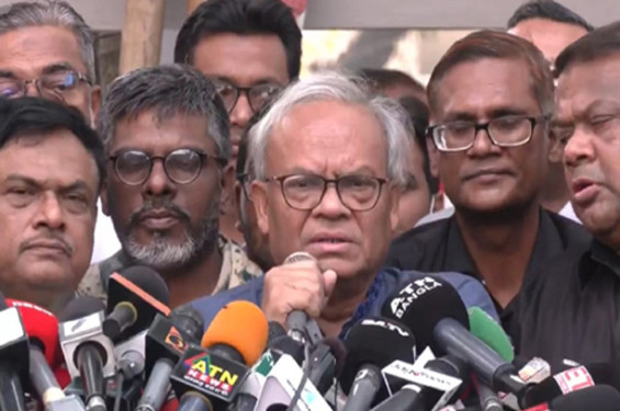 হিন্দু-মুসলমান সবাই মিলে দিল্লির দাসত্ব খান খান করে দেব: রিজভী