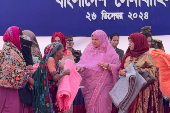 পূর্বাচলে সেনা পরিবার কল্যাণ সমিতির উদ্যোগে শীতবস্ত্র বিতরণ