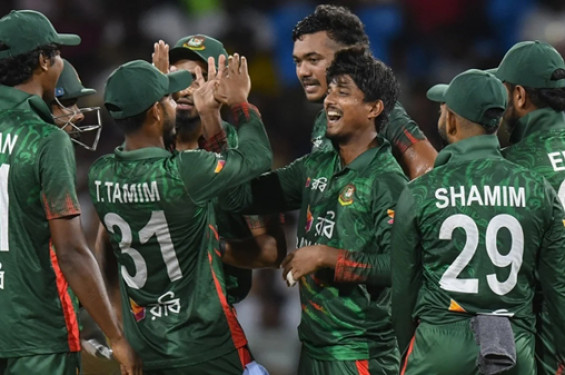 বিজয়ের দিনে ওয়েস্ট ইন্ডিজের বিপক্ষে বাংলাদেশের শ্বাসরুদ্ধকর জয়