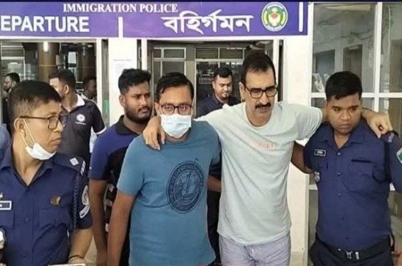ভারতে পালানোর সময় বেনাপোল ইমিগ্রেশনে গোপালগঞ্জ জেলা আওয়ামীলীগের সাধারণ সম্পাদক  গ্রেফতার