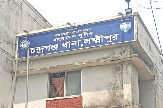 মিষ্টি কম নেওয়ায় গৃহবধূকে শ্বাসরোধে হত্যার অভিযোগ!