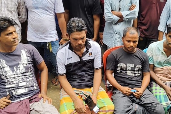 রূপগঞ্জে মুচলেকা দিয়ে মাদক ব্যবসা ছেড়ে দেওয়ার অঙ্গীকার ৭ মাদক ব্যবসায়ীর