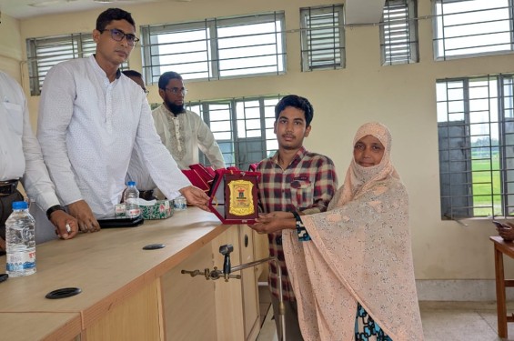 নবীনগরে এসএসসি উত্তীর্ণ ও  কৃতি শিক্ষার্থীকে সংবর্ধনা