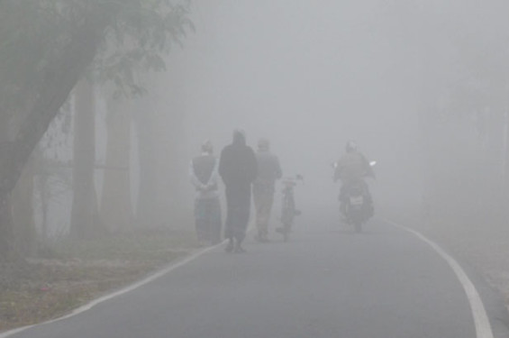 কমছে তাপমাত্রা, বাড়ছে শীত
