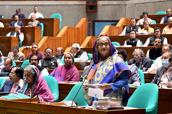 বিদেশে আমাকে হত্যা করতে কিলার ভাড়া করেছিল তারেক: শেখ হাসিনা