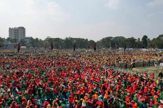 নির্বাচনী প্রচারে বরিশালে শেখ হাসিনা