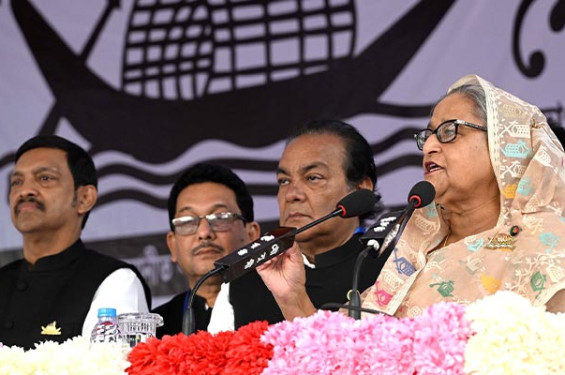 কারো কাছে মাথা নত করব না: শেখ হাসিনা