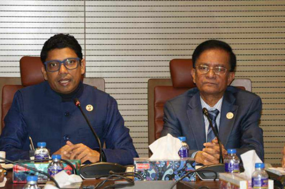 নিবন্ধনহীন মোবাইল ফোন বন্ধের নির্দেশ দিলেন পলক