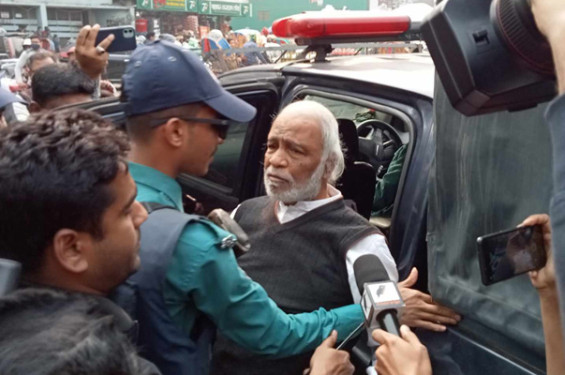 কালো পতাকা মিছিল থেকে মঈন খান আটক