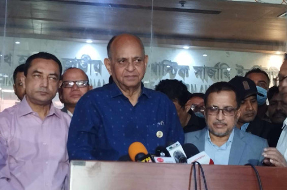 মেডিকেল বোর্ড গঠন করে আহতদের চিকিৎসা দেওয়া হচ্ছে: স্বাস্থ্যমন্ত্রী