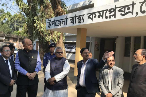 কর্মস্থলে না পাওয়ায় চিকিৎসককে বরখাস্ত করলেন স্বাস্থ্যমন্ত্রী