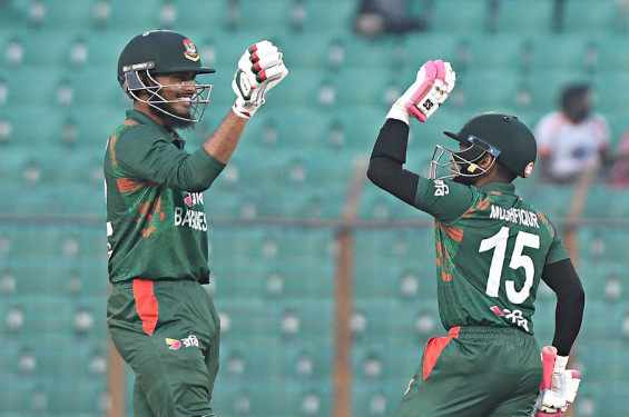 রিশাদ নৈপুণ্যে বাংলাদেশের দাপুটে জয়