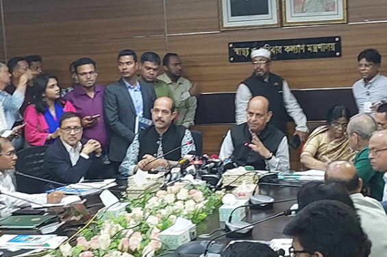 এ বছর ডেঙ্গু আক্রান্তের সংখ্যা প্রায় দ্বিগুণ, ঢাকার বাইরেও বেশি