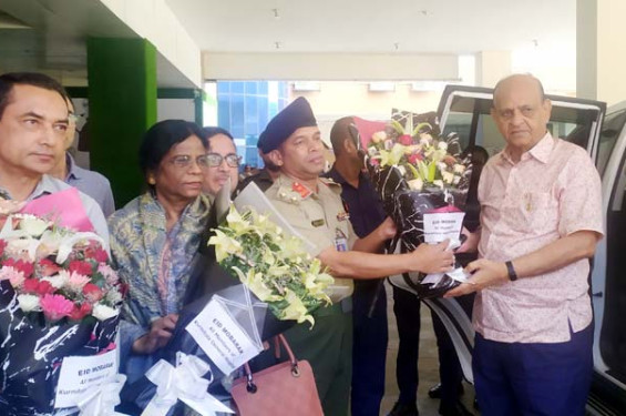 ছুটিতে সরকারি হাসপাতালের চিকিৎসাসেবায় সন্তুষ্ট স্বাস্থ্যমন্ত্রী