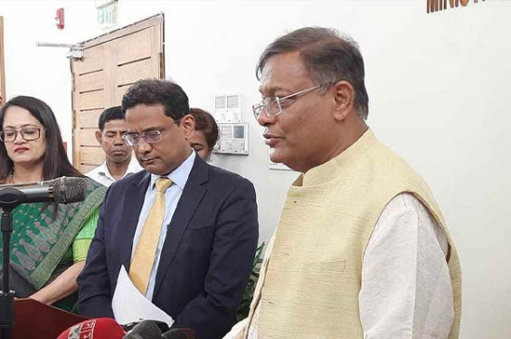 ইউরোপে দেশ থেকে দেশে ট্রেন যায়—তাদের সার্বভৌমত্ব নষ্ট হয়, প্রশ্ন পররাষ্ট্রমন্ত্রীর