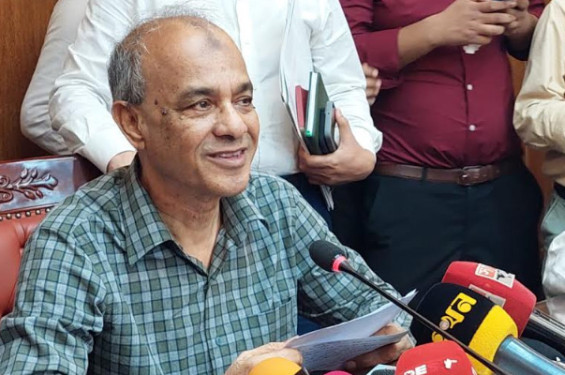 বুধবার রাত ১২টা থেকে যৌথ বাহিনীর অভিযান শুরু: স্বরাষ্ট্র উপদেষ্টা