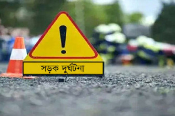 কুমিল্লায় বাসের ধাক্কায় মাইক্রোবাসের ৪ যাত্রী নিহত