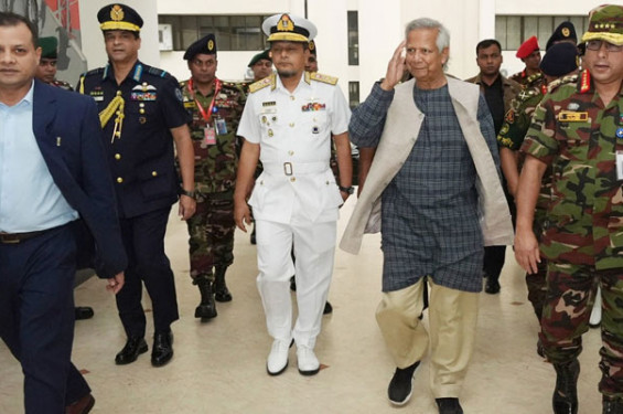 প্রধান উপদেষ্টার সেনাসদর পরিদর্শন