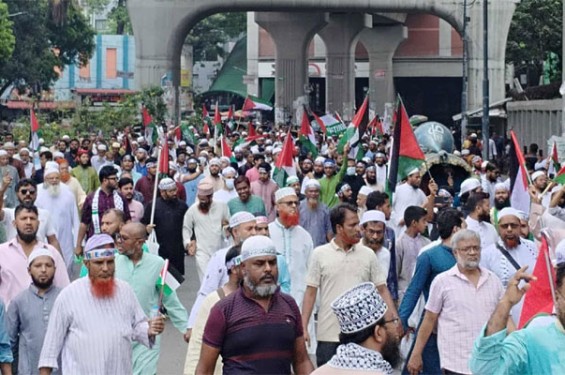 রাজধানীর সব পথ মিশে গেছে সোহরাওয়ার্দী উদ্যানে