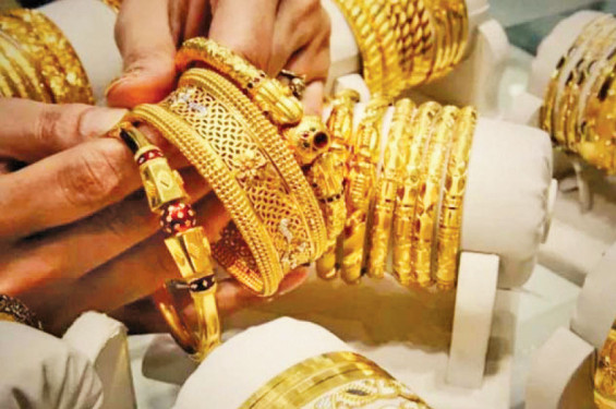 আবারও বাড়ল সোনার দাম