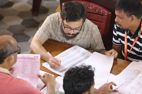 জাকসুর ভোট গুনতে লাগল ৪০ ঘণ্টা