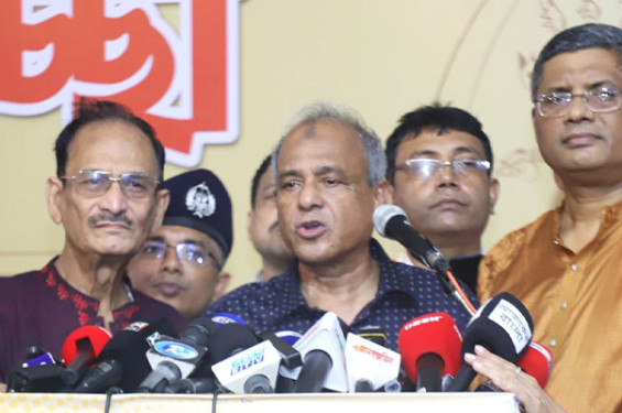 পার্বত্য চট্টগ্রামে দুষ্কৃতকারীদের প্রচেষ্টা ব্যর্থ: স্বরাষ্ট্র উপদেষ্টা