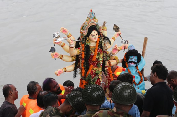 বিসর্জনে শেষ হলো দুর্গোৎসব