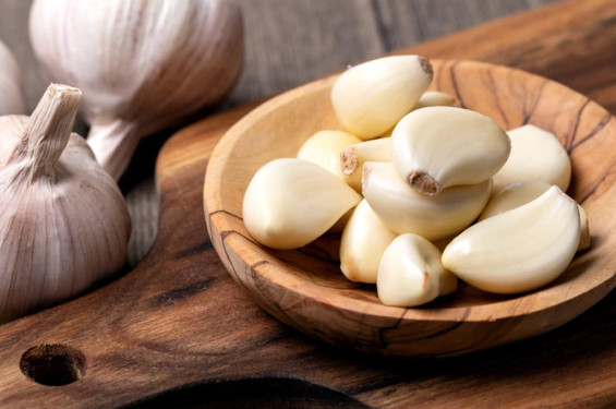 কাঁচা রসুন খাওয়ার স্বাস্থ্য উপকারিতা