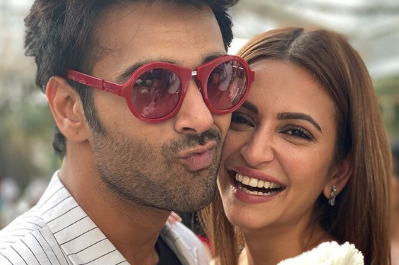 বিয়ের আগে একসঙ্গে থাকার ব্যাখ্যা দিলেন অভিনয়শিল্পী