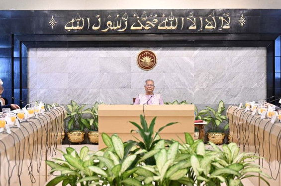রাজস্ব আয়ের লক্ষ্যমাত্রা ২৪ হাজার কোটি টাকা বাড়াল সরকার