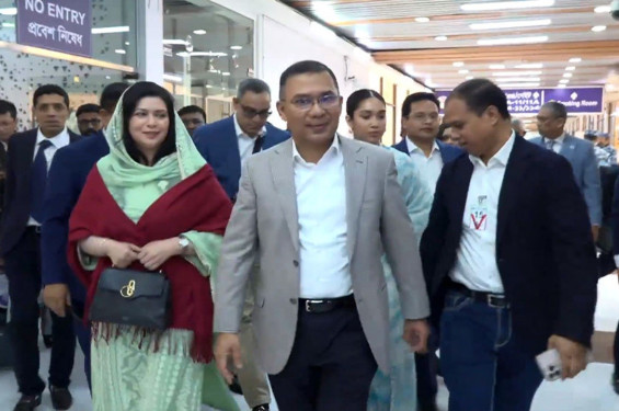 দেড় যুগ পর মাতৃভূমিতে পা রাখলেন তারেক রহমান