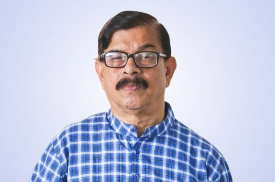 নির্বাচনে অংশগ্রহণের বাধা কাটল মান্নার