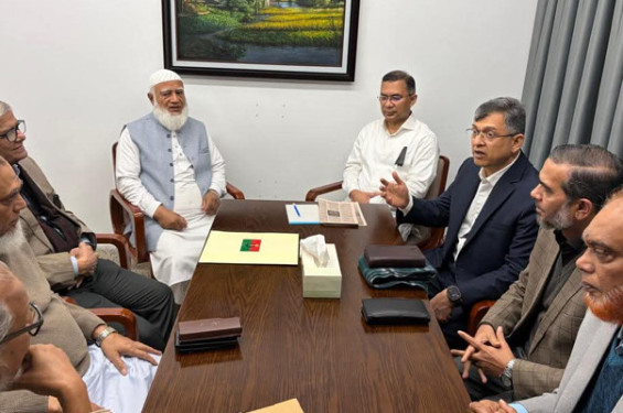 তারেক রহমানের সঙ্গে জামায়াত আমিরের সাক্ষাৎ