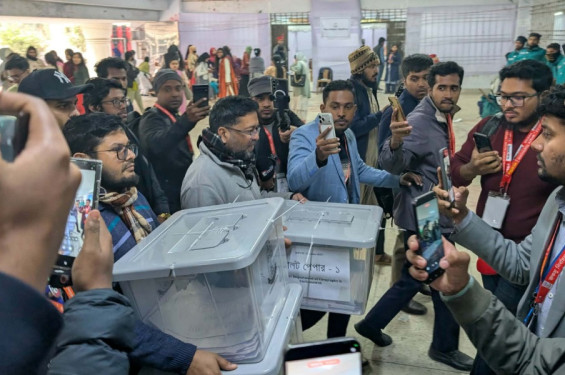 জকসুর ভোটগ্রহণ শেষ, চলছে গণনা