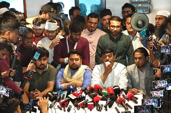 মির্জা আব্বাসের বহিষ্কার চাইলেন নাসীরুদ্দীন পাটওয়ারী