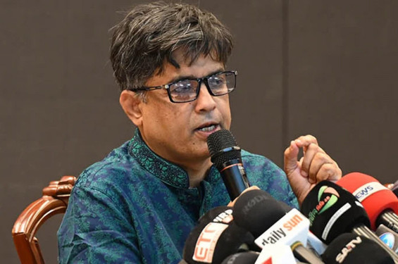 গণমাধ্যমের কাছে দায়িত্বশীল সাংবাদিকতা প্রত্যাশা করে সরকার : প্রেসসচিব