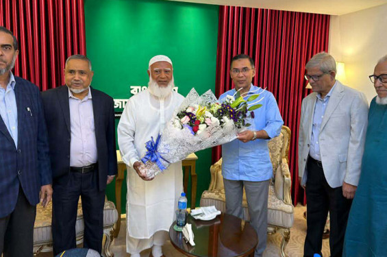 ডা. শফিকুর রহমানের বাসায় পৌঁছেছেন তারেক রহমান