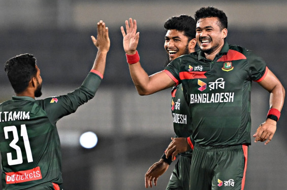 রোমাঞ্চকর লড়াইয়ে পাকিস্তানকে হারিয়ে সিরিজ জিতল বাংলাদেশ