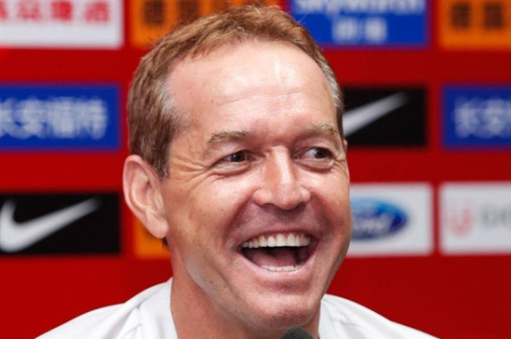 বাংলাদেশের নতুন কোচ হলেন থমাস ডুলি