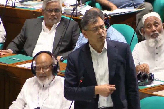 একাত্তরে দেশ চায়নি, ইশতেহারেও ইসলাম নেই: স্বরাষ্ট্রমন্ত্রী