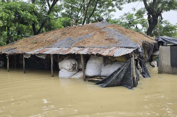 ৭ জেলার বন্যায় ৫৪ জনের মৃত্যু, ক্ষতিগ্রস্ত ৬ লাখের বেশি