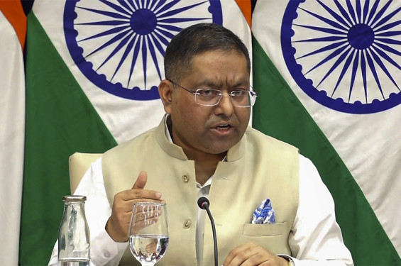 শেখ হাসিনার বক্তব্য দেওয়ার প্রসঙ্গে অবস্থান স্পষ্ট করল ভারত