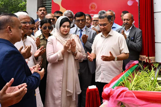 বিদেশযাত্রা নিরুৎসাহিতে চিকিৎসকের ওপর আস্থা জরুরি: প্রধানমন্ত্রী