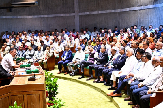 রাষ্ট্রপতি প্রার্থী ফখরুলের জন্য এমপিদের ভোট চাইলেন প্রধানমন্ত্রী