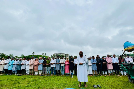 চিরনিদ্রায় শায়িত অপ্রতিম