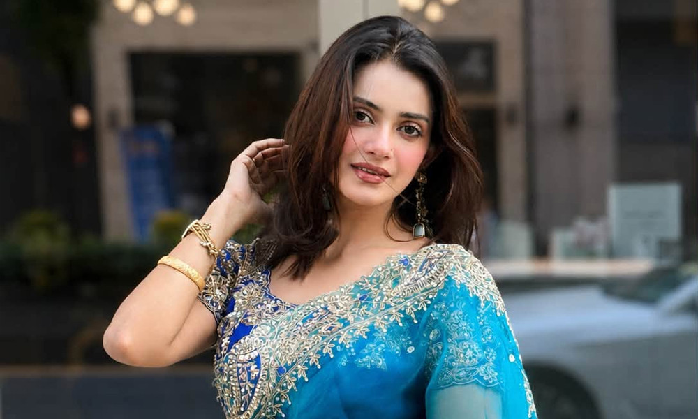 বাংলাদেশে নিজেকে নিরাপদ মনে করি না : তিশা