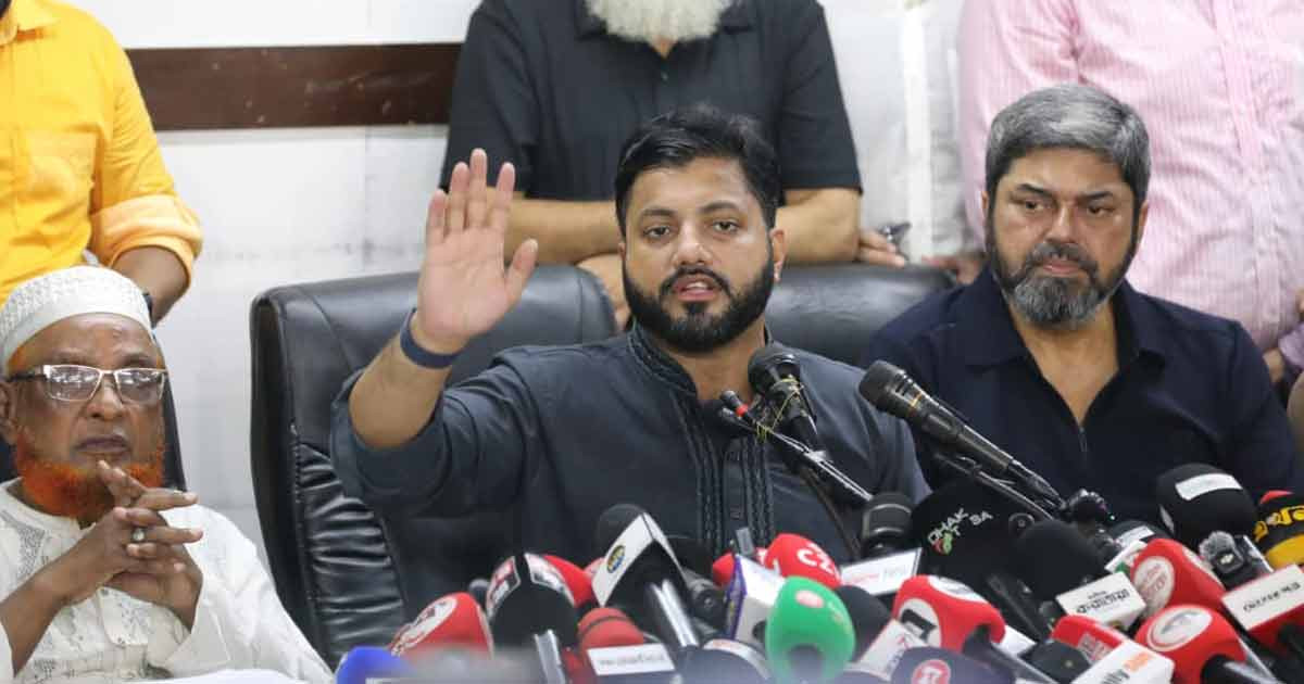 পদত্যাগ করলেন ইশরাক