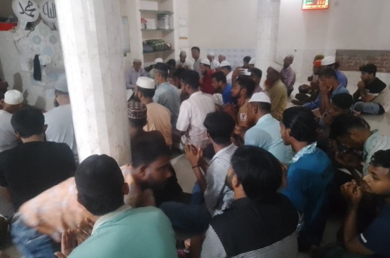 বাউফলে জুলাই আগস্ট গণঅভ্যুত্থানের শহীদ ও আহতদের সুস্থতা কামনায় ছাত্রদলের দোয়া মিলাদ